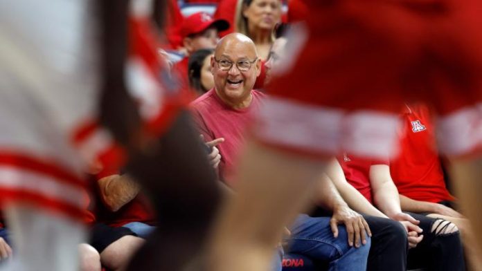 Why is Terry Francona an Arizona fan? Mature MLB manager cheers on Wildcats basketball crew in retirement